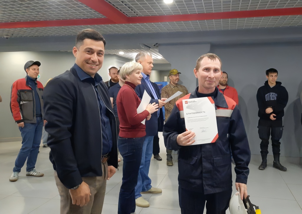 Airbrush-photo_2025-09-26_12-14-51-1758878615035.jpg Airbrush-photo_2025-09-26_12-14-51-1758878615035.jpg